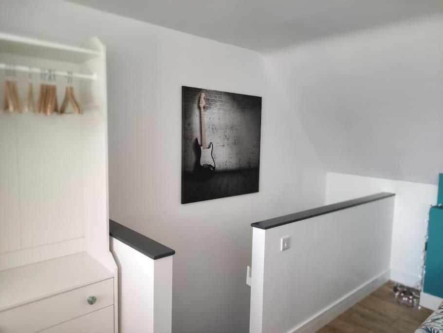 The Old Bar In Wiltshire - 1 Bedroom Guesthouse Chippenham  Bagian luar foto